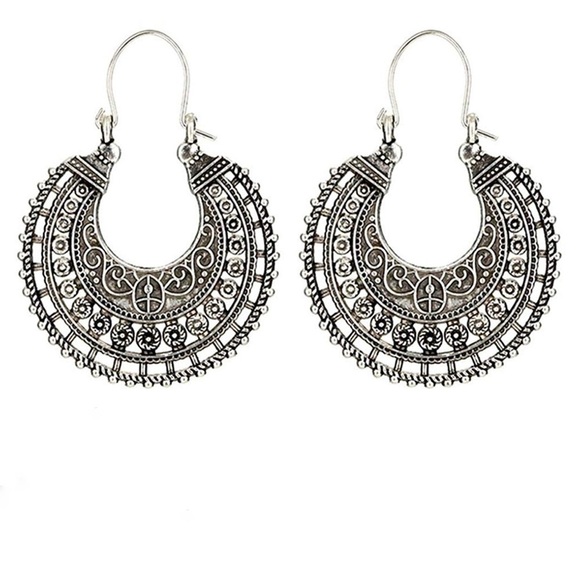 Jewelry - 𝅺NEW-BOHO Intricate Hook Style Dangle Drop Earrings